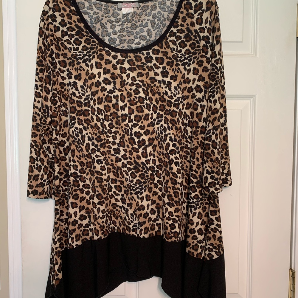 •Leopard Tunic•